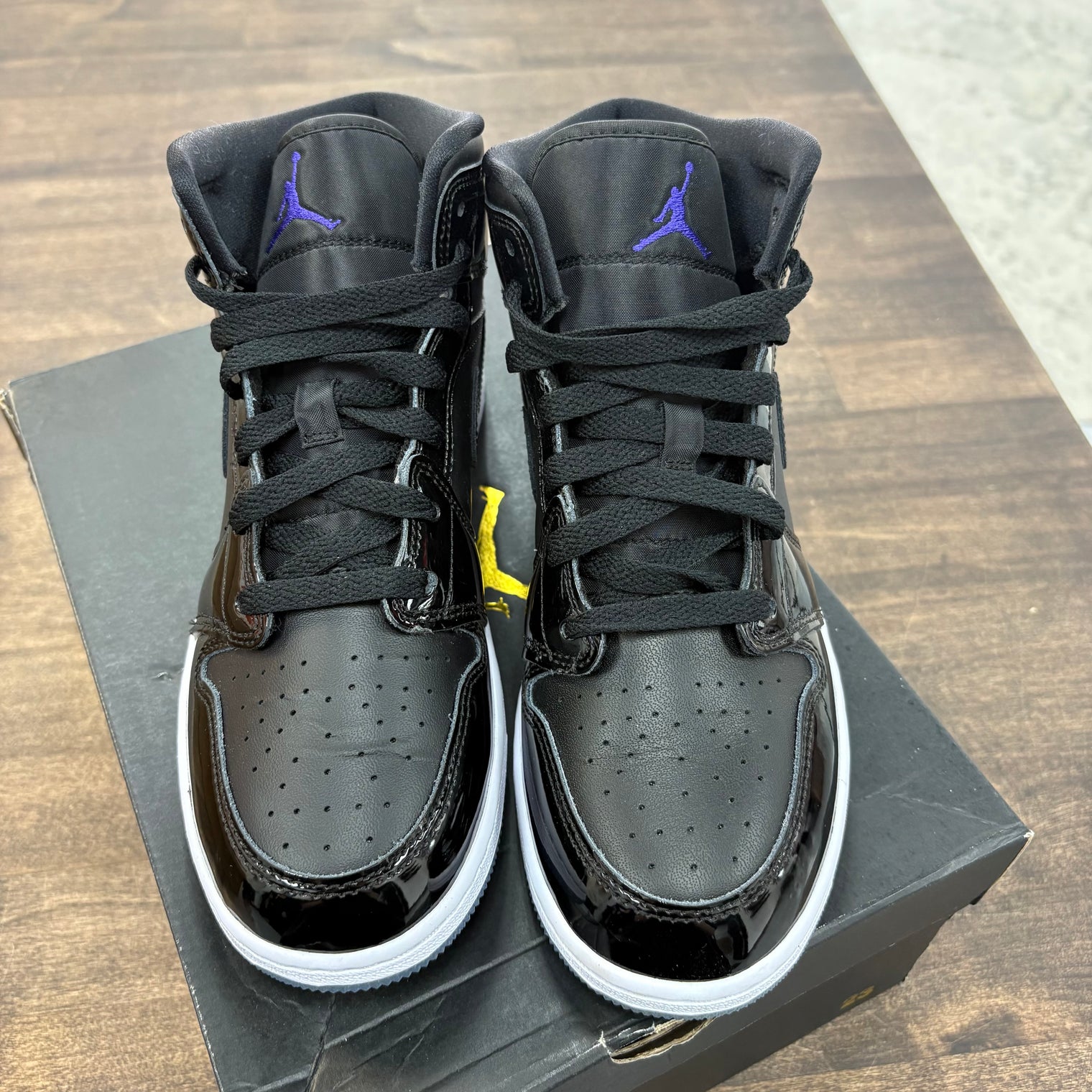Space Jam Jordan 1 Mid (GS)(USED)