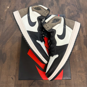 Jordan 1 Retro High Dark Mocha - Image 1