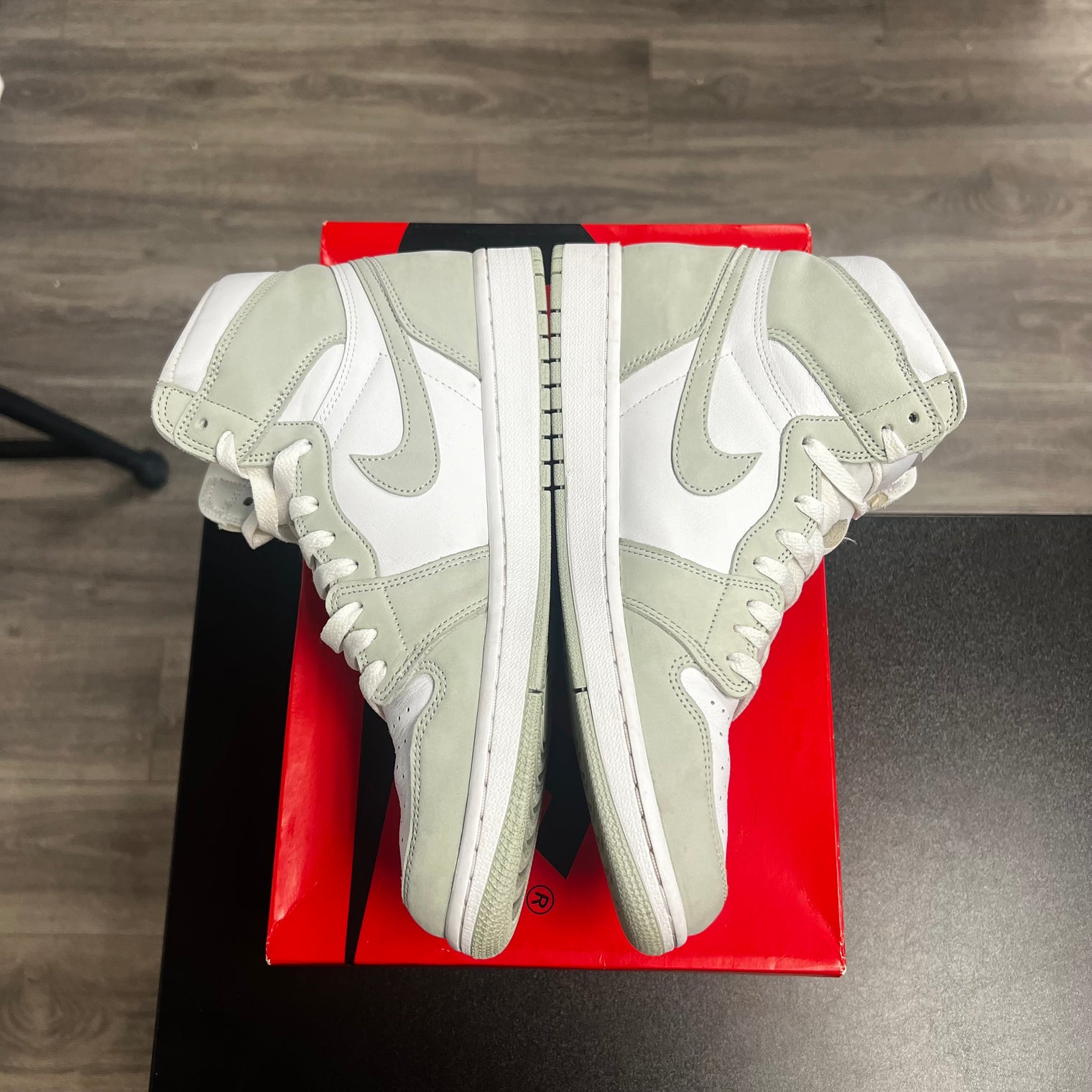 Seafoam Jordan 1 High (W) (USED)