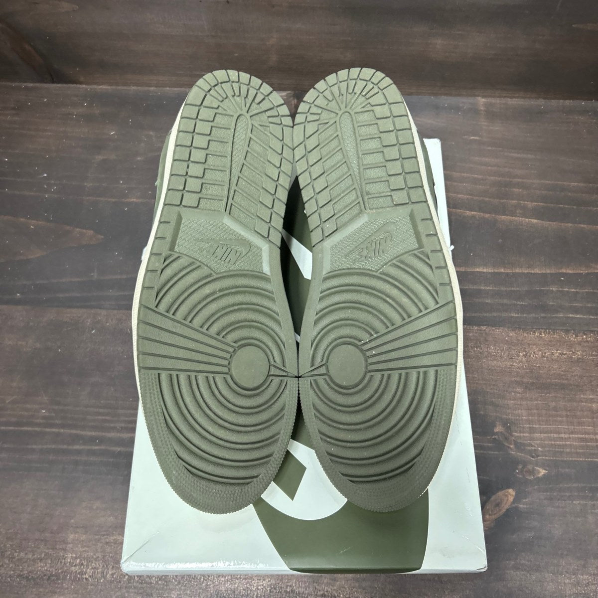 Jordan 1 Retro Low OG SP Travis Scott Olive (Women's) - Image 6