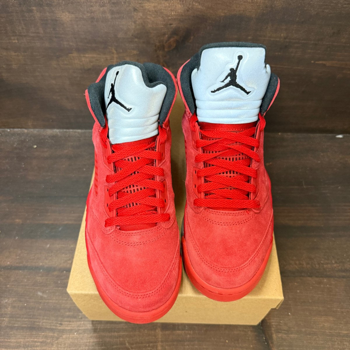 Jordan 5 Retro Red Suede Size 7 (Pre-Owned) - Image 2