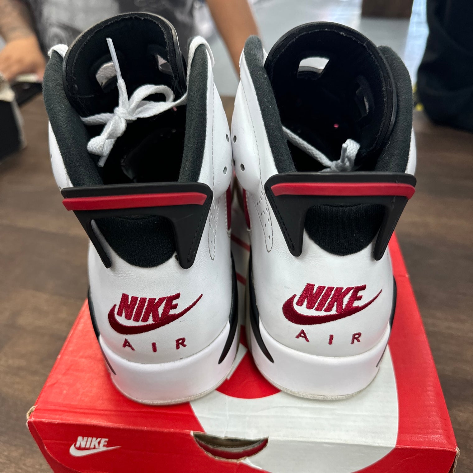 Carmine Jordan 6 Retro (USED, no box)
