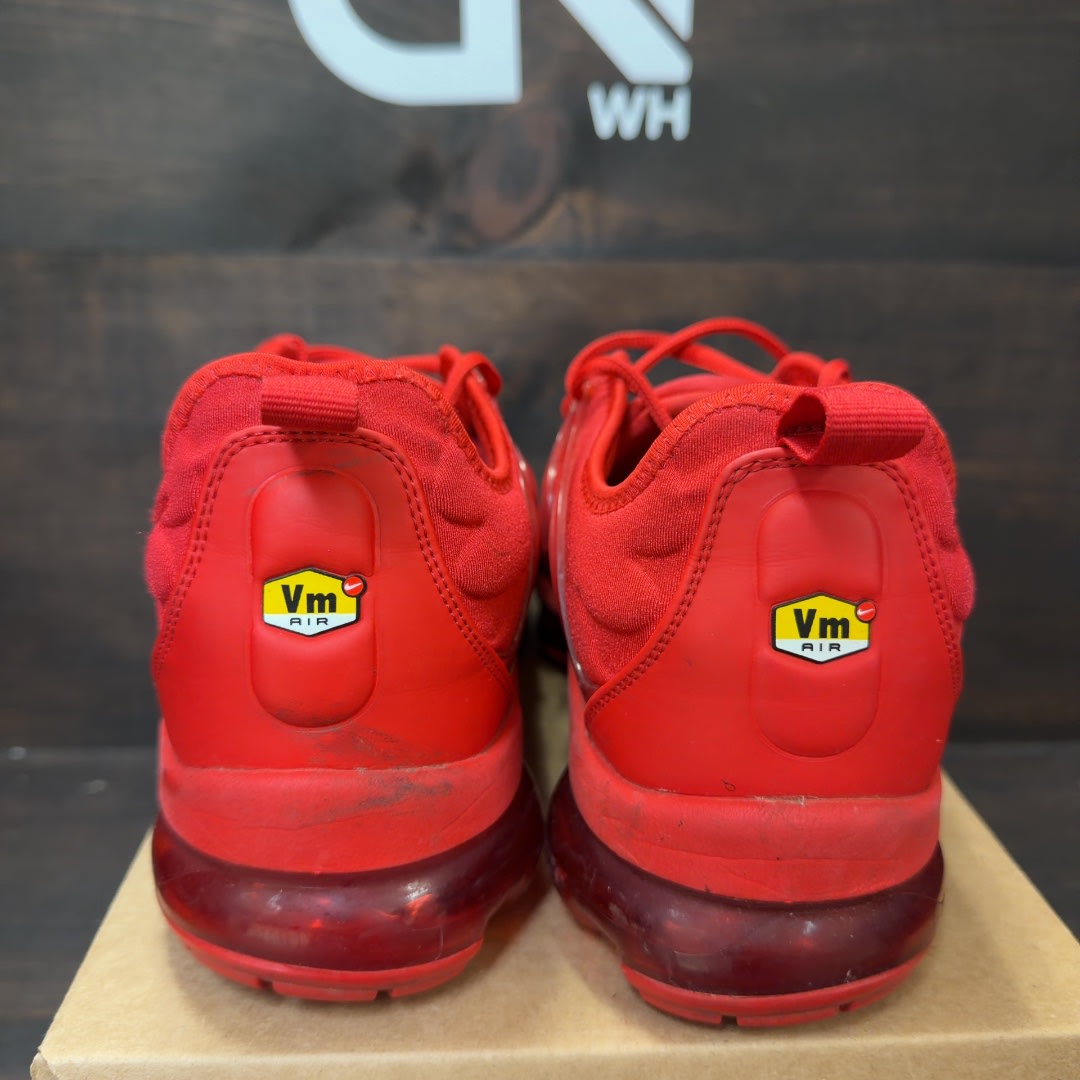 Nike Air VaporMax Plus Triple Red Size 11 (Pre-Owned) - Image 4