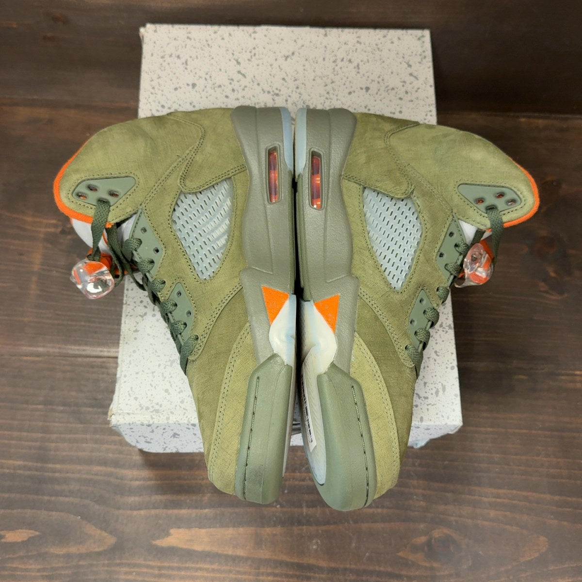 Jordan 5 Retro Olive (2024) - Image 4