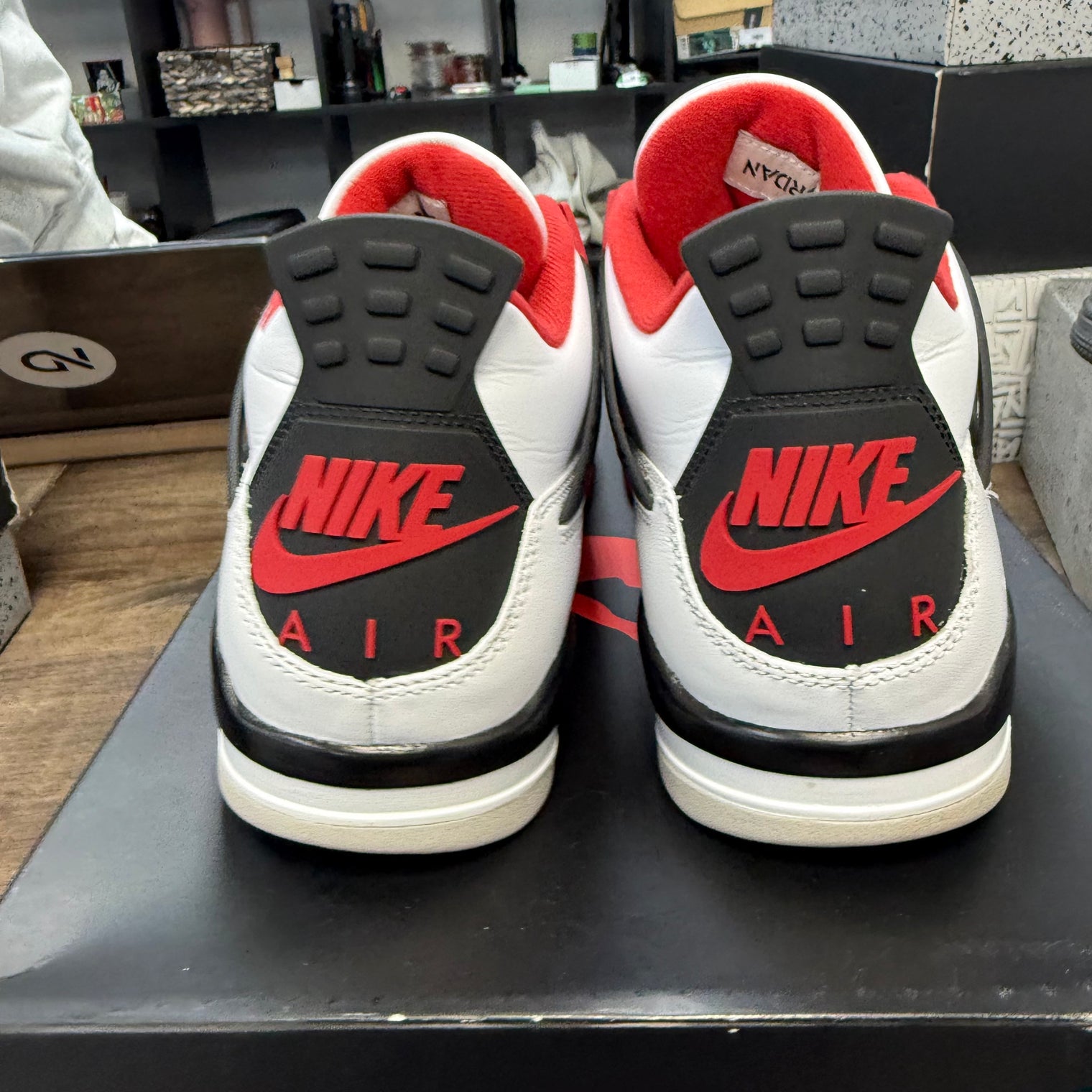 Jordan 4 Retro Fire Red (2020) (US 11.5) (USED)