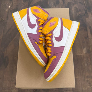 Jordan 1 Retro High OG Brotherhood (GS) Size 4.5Y (Pre-Owned) - Image 1