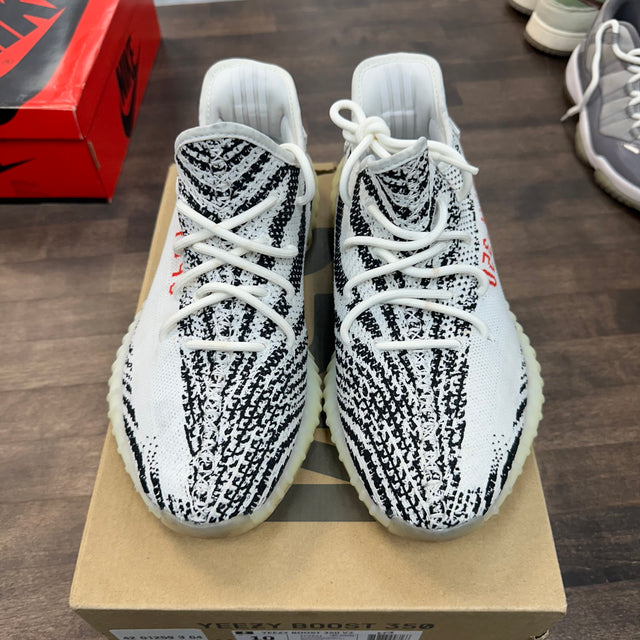 Zebra Yeezy 350 (USED)