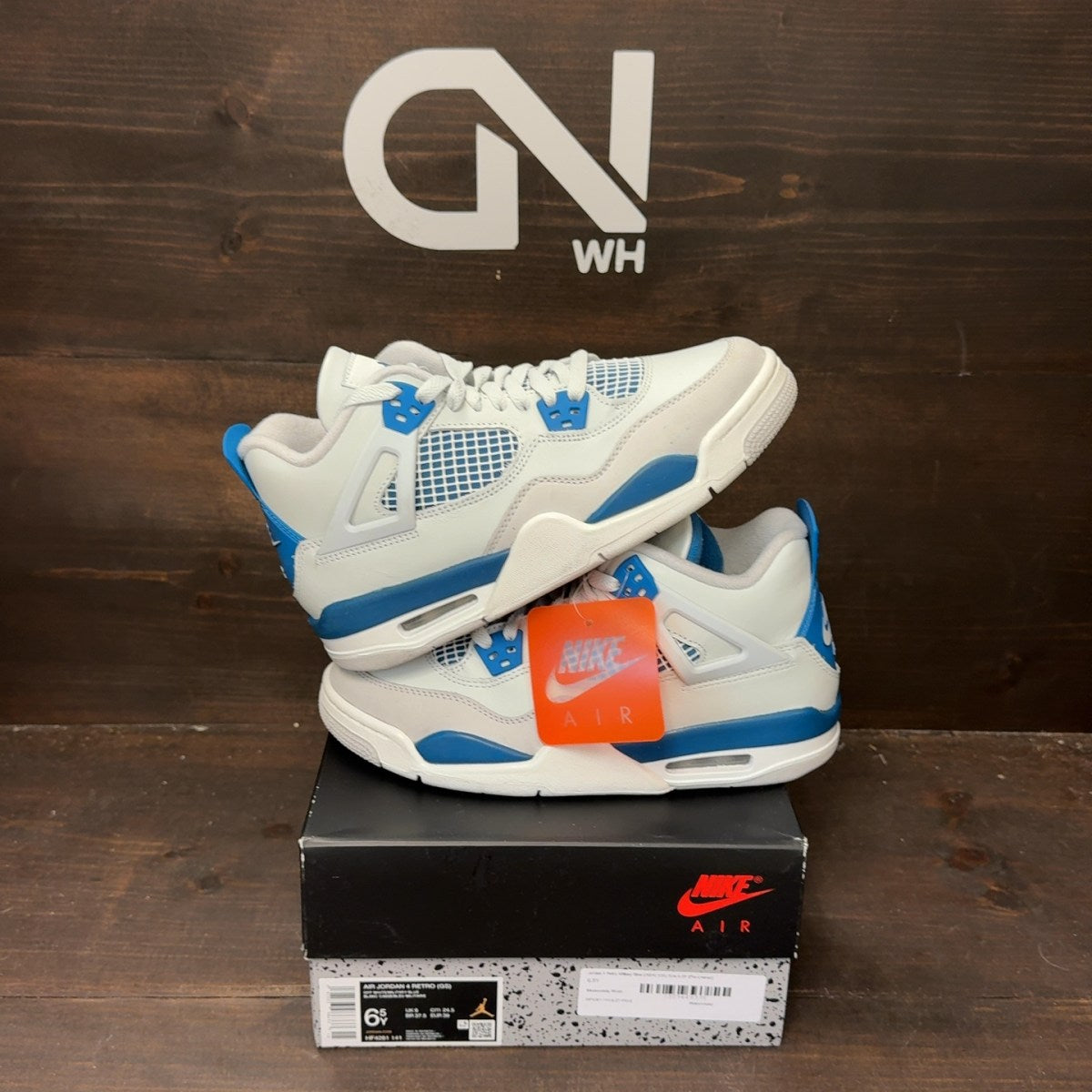 Jordan 4 Retro Military Blue (2024) (GS) - Image 1