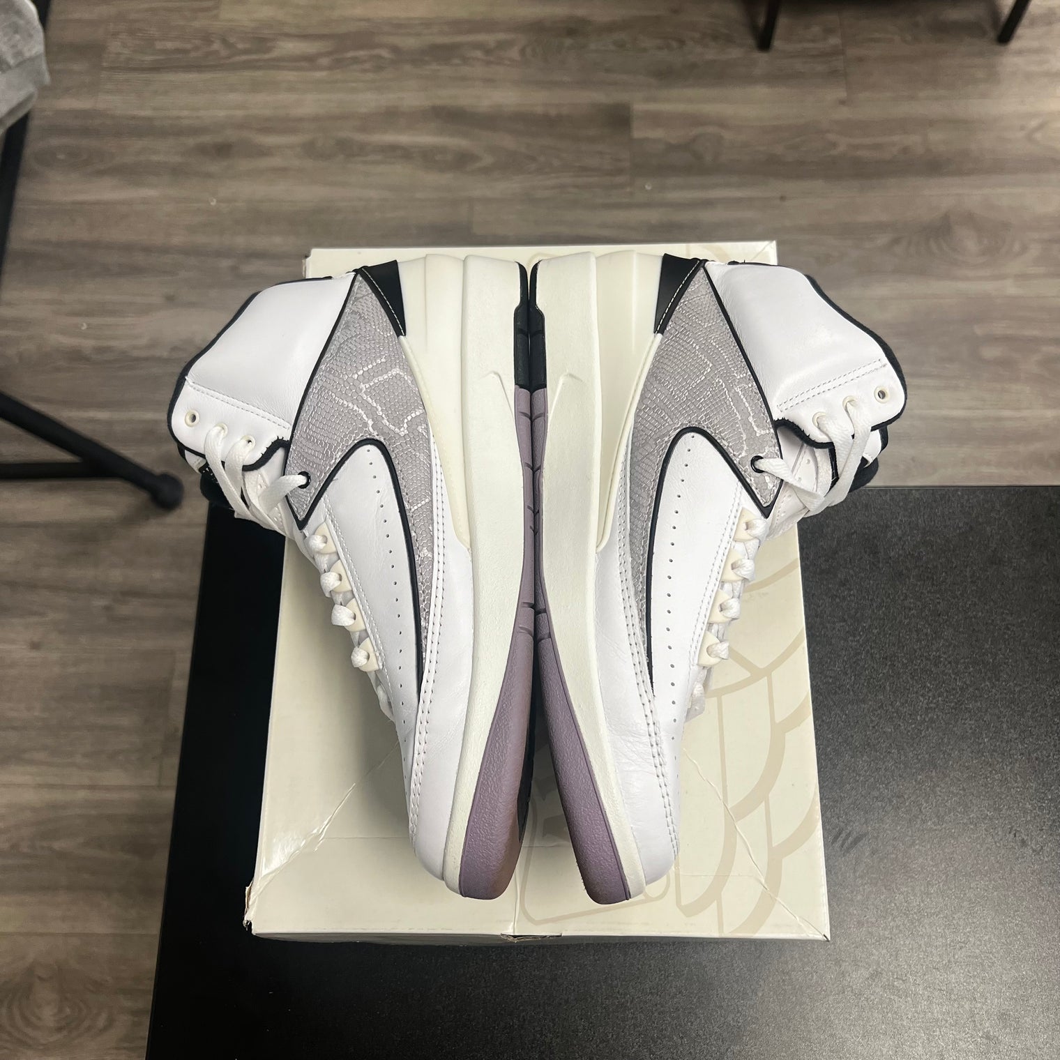 Python Jordan 2 Retro (USED)