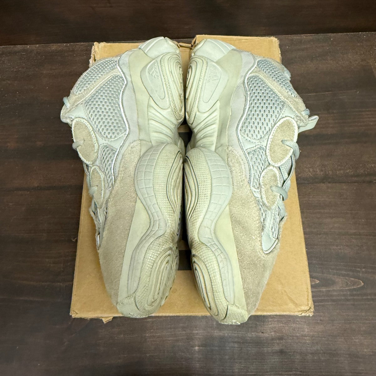 adidas Yeezy 500 Salt Size 10 (Pre-Owned) - Image 4