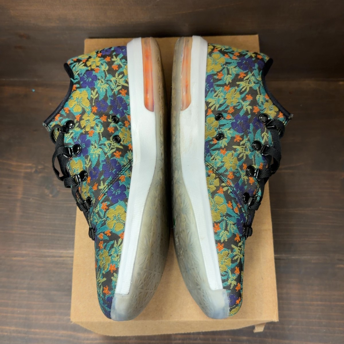 Nike KD 6 EXT Floral Size 11 (Pre-Owned) - Image 4