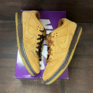 Nike SB Dunk Low Wheat Size 10 (Pre-Owned) - back