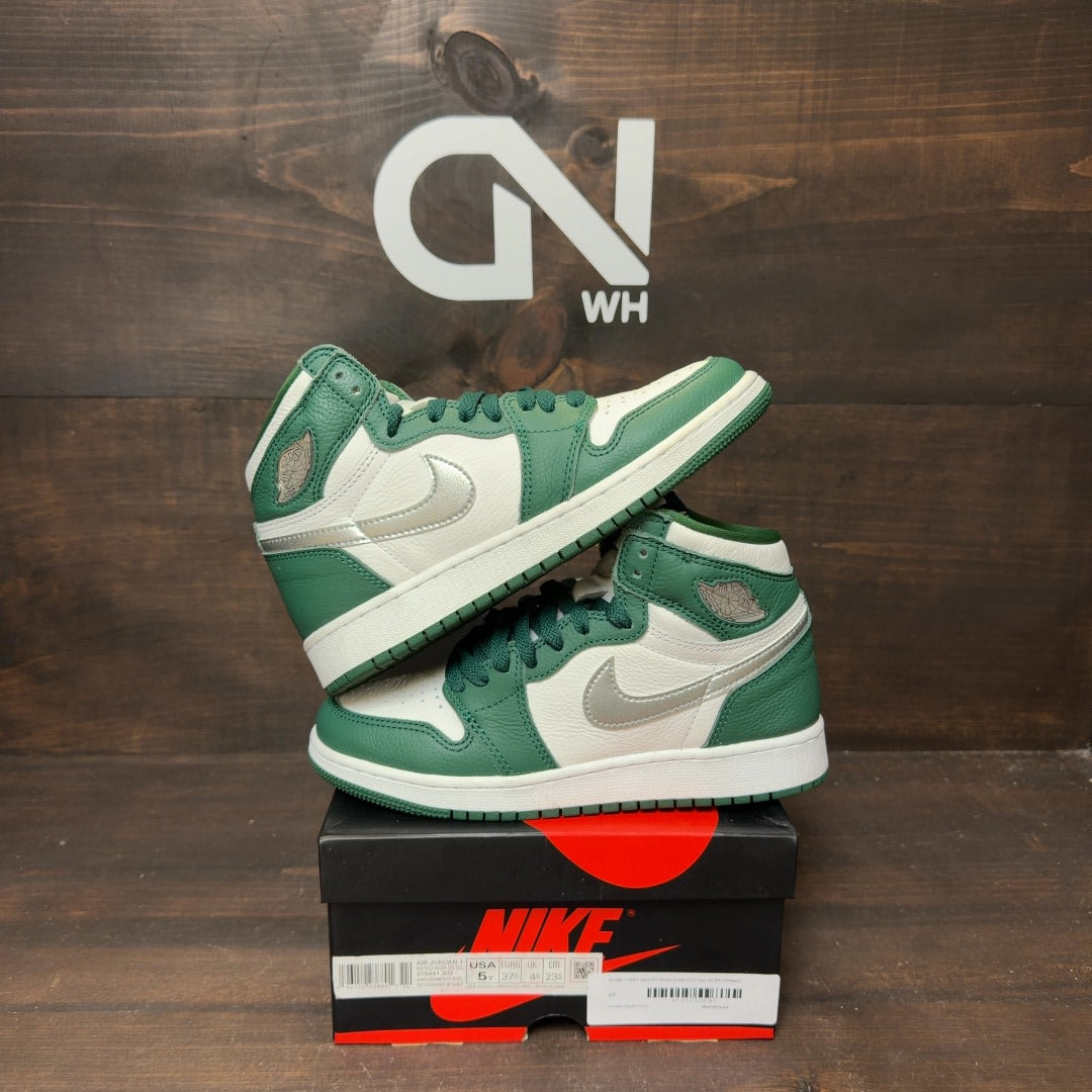 Jordan 1 Retro High OG Gorge Green (GS) - Image 1