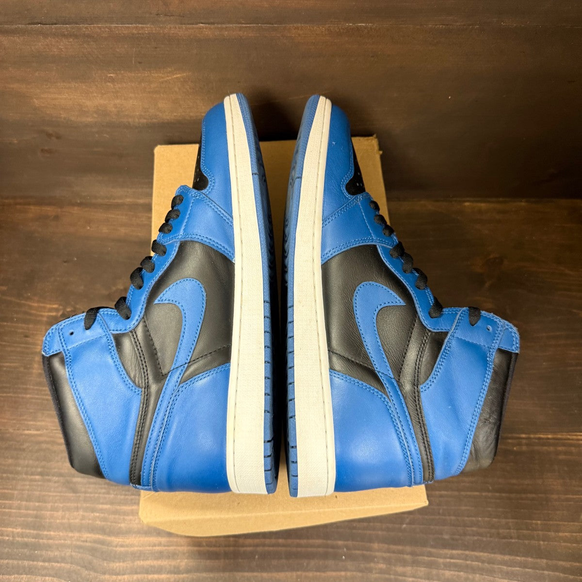 Jordan 1 Retro High OG Dark Marina Blue Size 13 (Pre-Owned) - Image 5