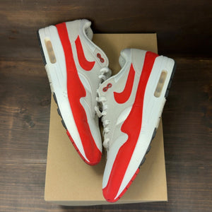 Nike Air Max 1 Anniversary Red (2017/2018 Restock Pair) Size 9.5 (Pre-Owned) - Image 2