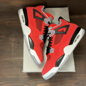 Jordan 4 Retro Toro Bravo (2026) - Image 2