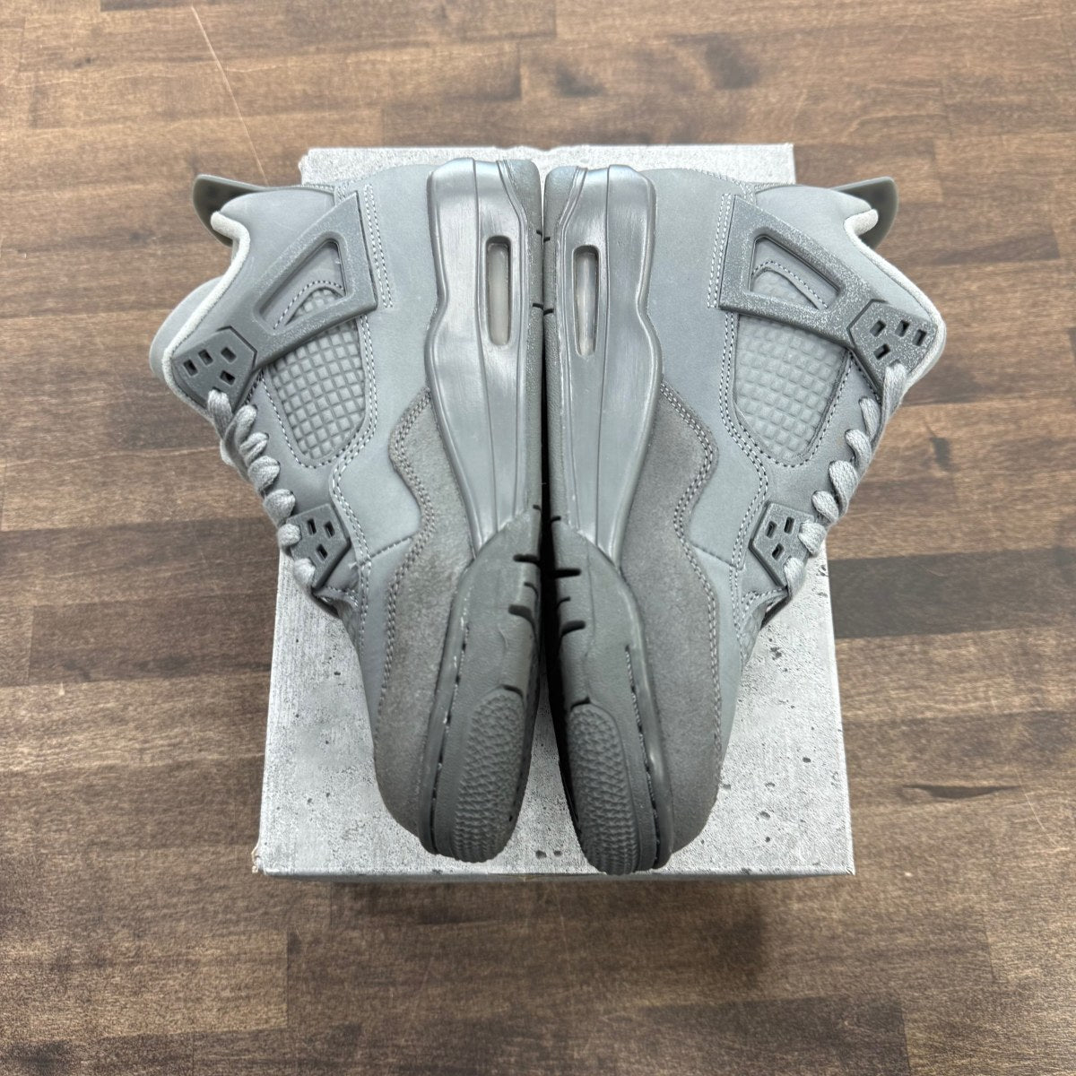 Jordan 4 Retro SE Paris Olympics Wet Cement (GS) - Image 2