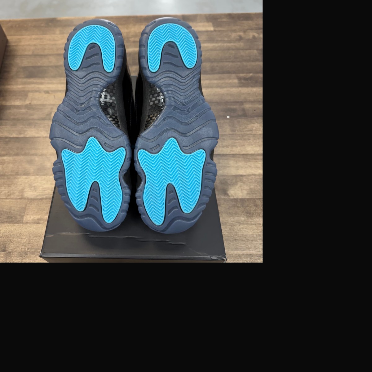 Jordan 11 Retro Gamma Blue (2025) - Image 4
