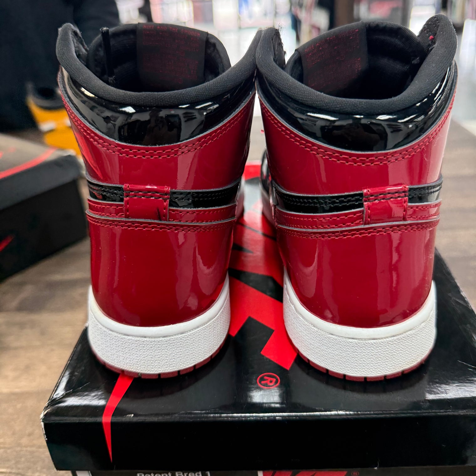 (GS) Patent Bred Jordan 1 High (USED)
