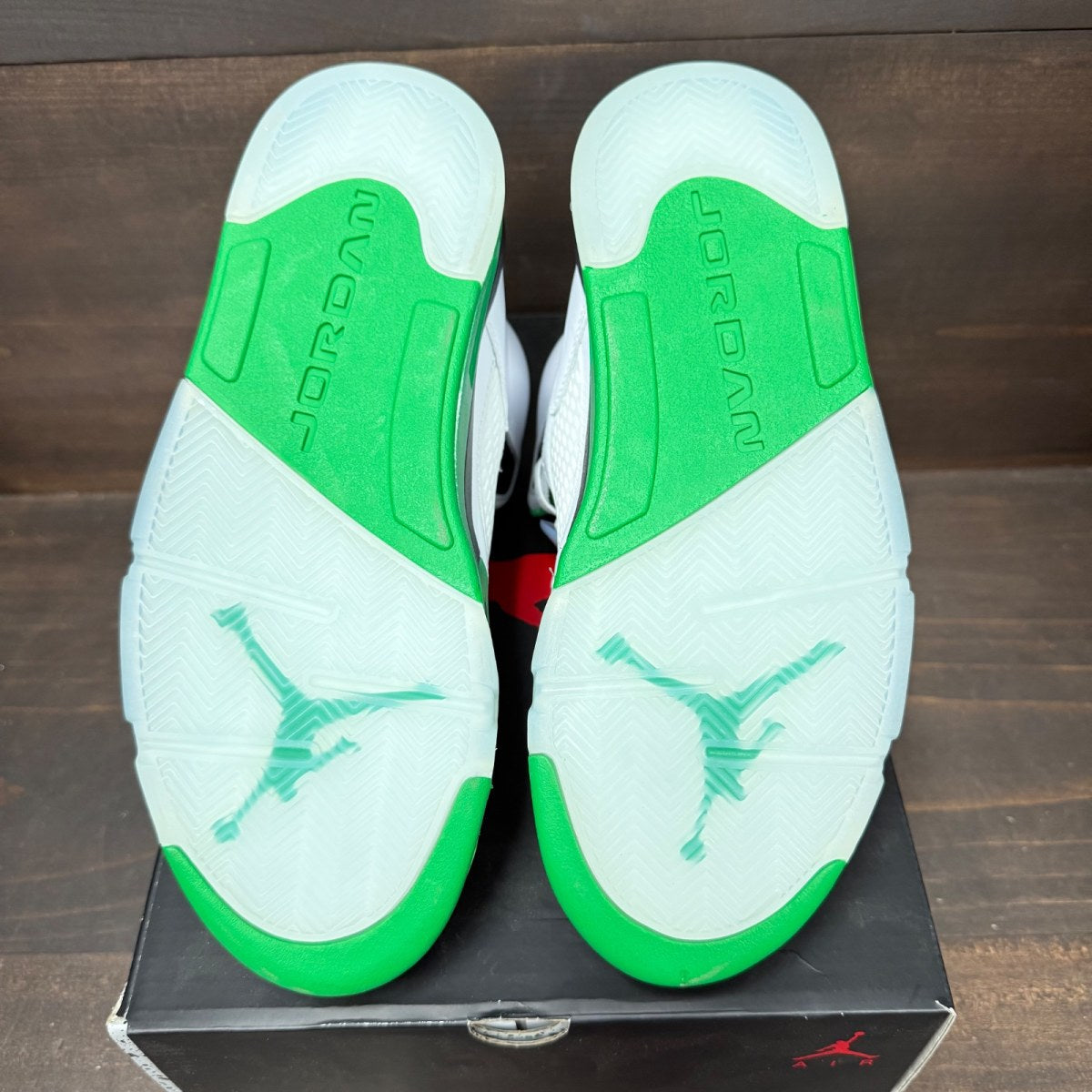 Jordan 5 Retro Lucky Green (Women's) - Image 6
