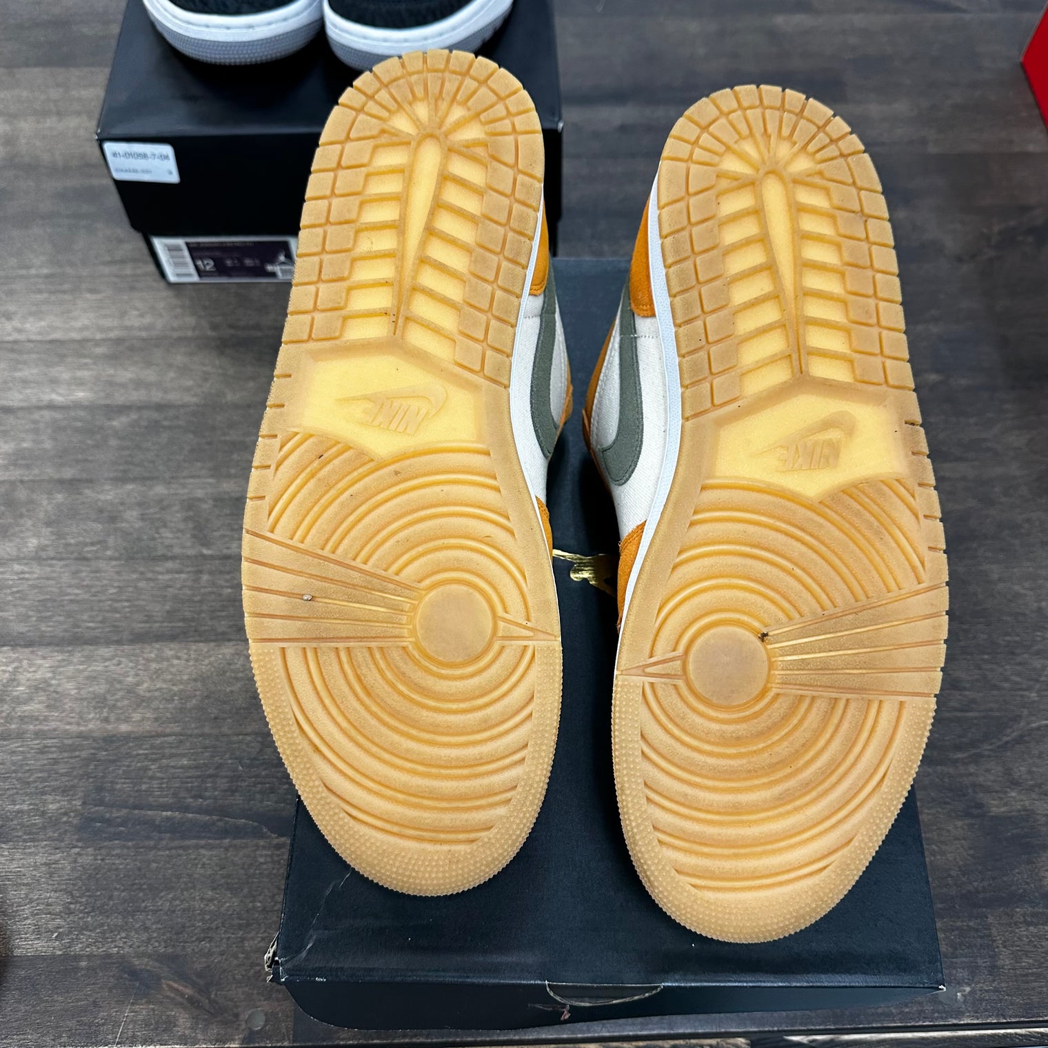 Curry Jordan 1 Low (USED)