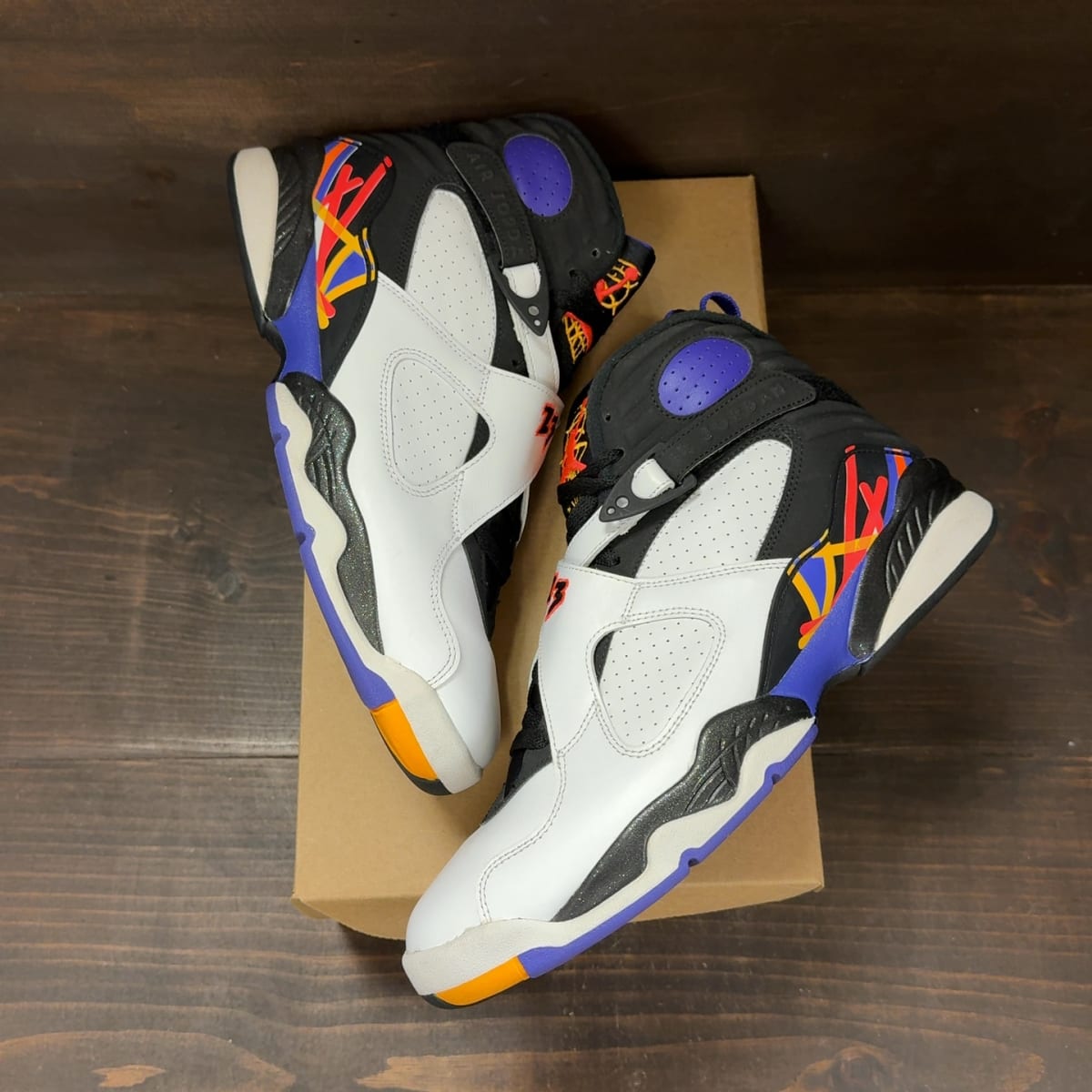 Jordan 8 Retro Three Peat Size 11 (Pre-Owned) - back