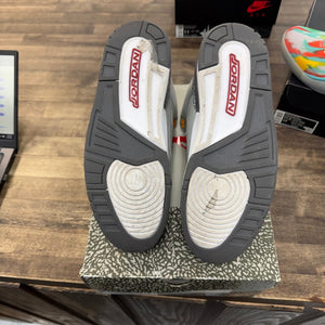 Jordan 3 Retro Cool Grey (2021) - Image 5