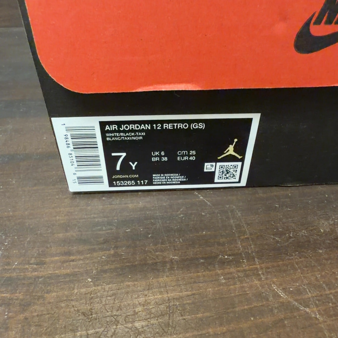 Jordan 12 Retro Taxi (2025) (GS) - Image 7