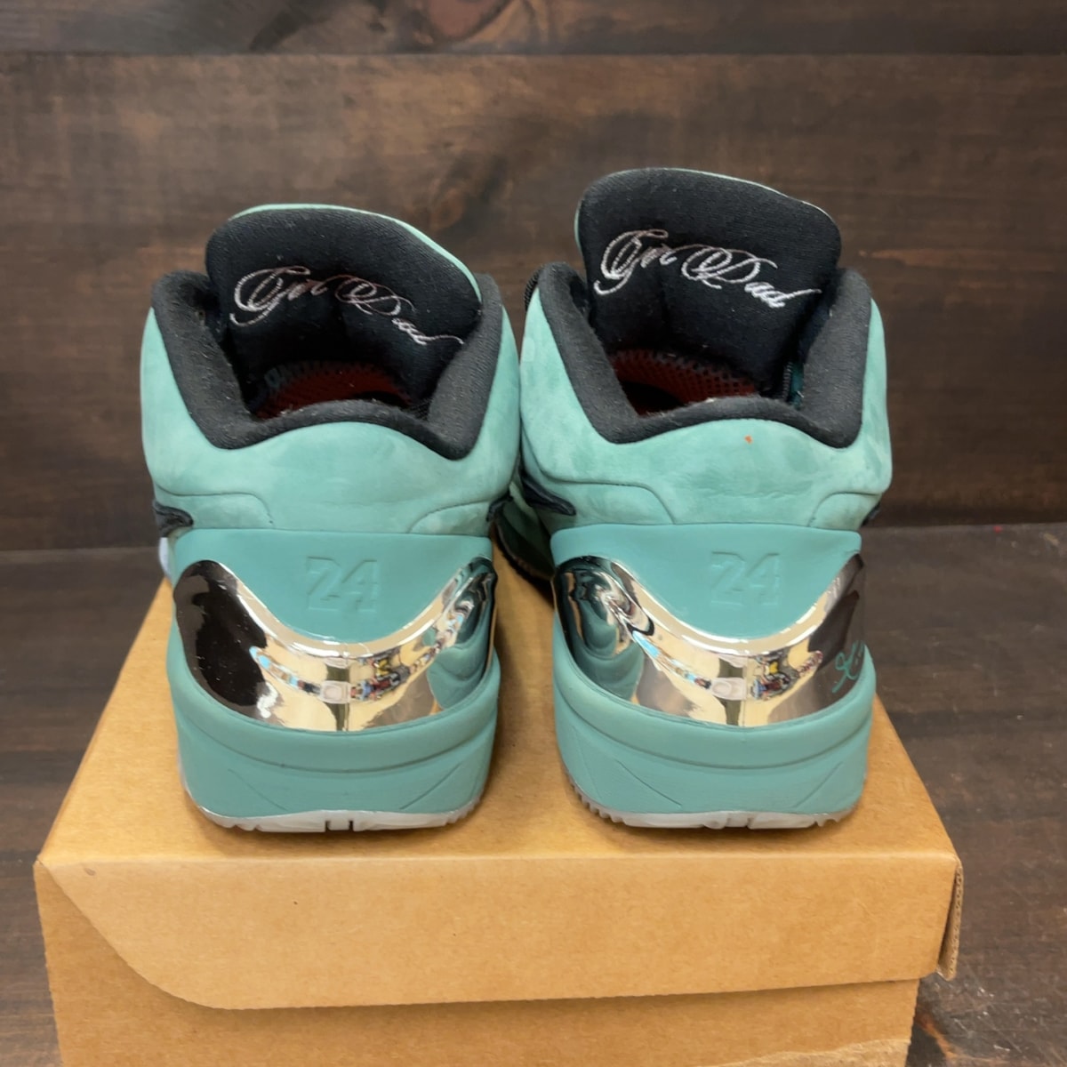 Nike Kobe 4 Protro Girl Dad Size 9.5 (Pre-Owned) - Image 5