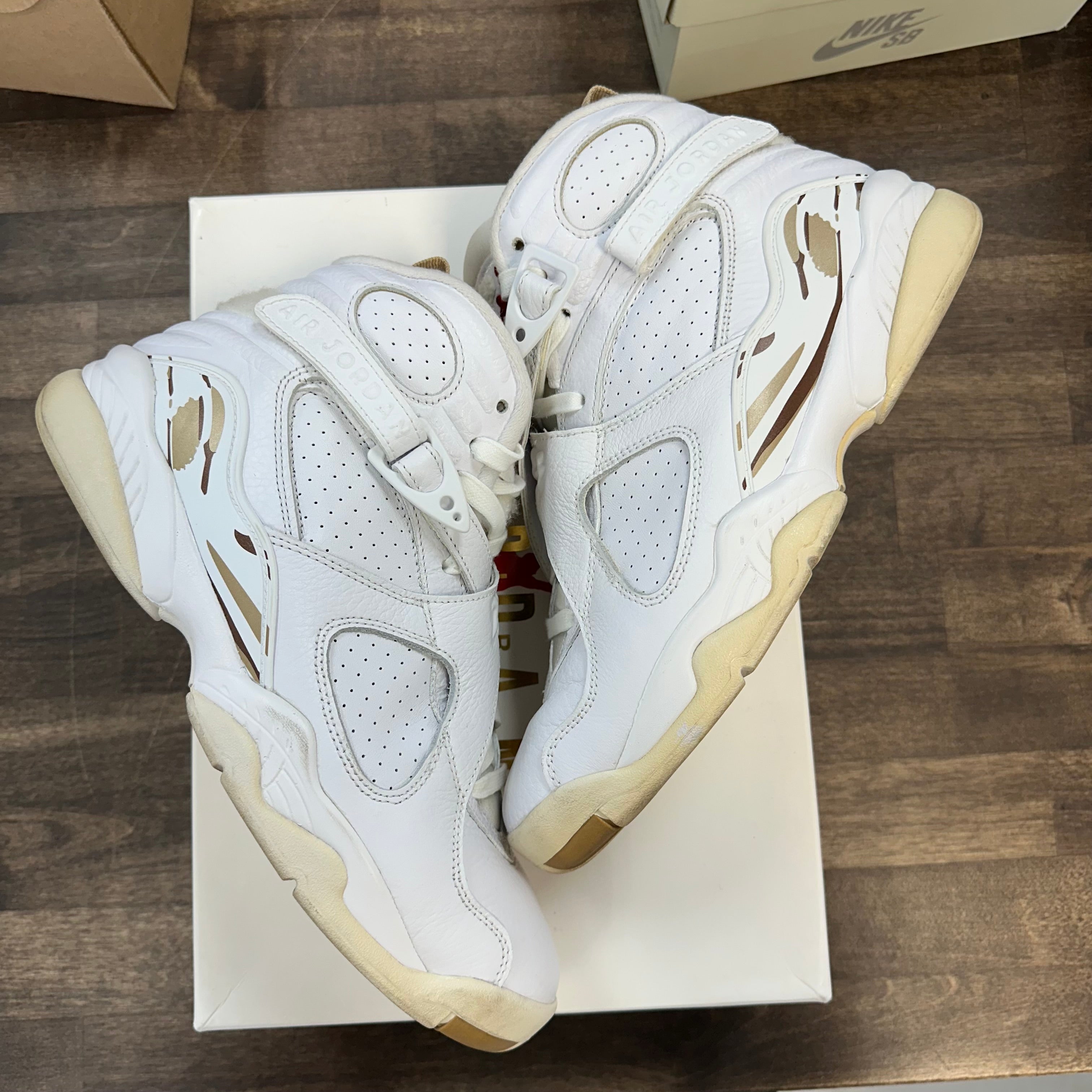 Jordan OVO White Jordan 8 Retro (USED) Size 8 (Pre-Owned) - Image 1