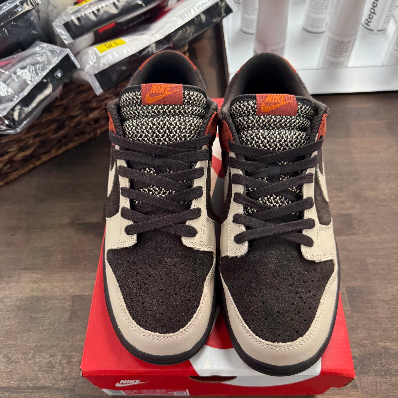 Red Panda Dunk Low (USED)