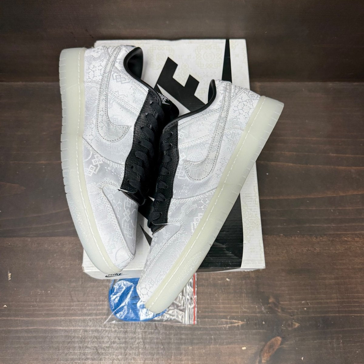 Nike Dunk Low CLOT Fragment White Size 10 (Pre-Owned) - tag