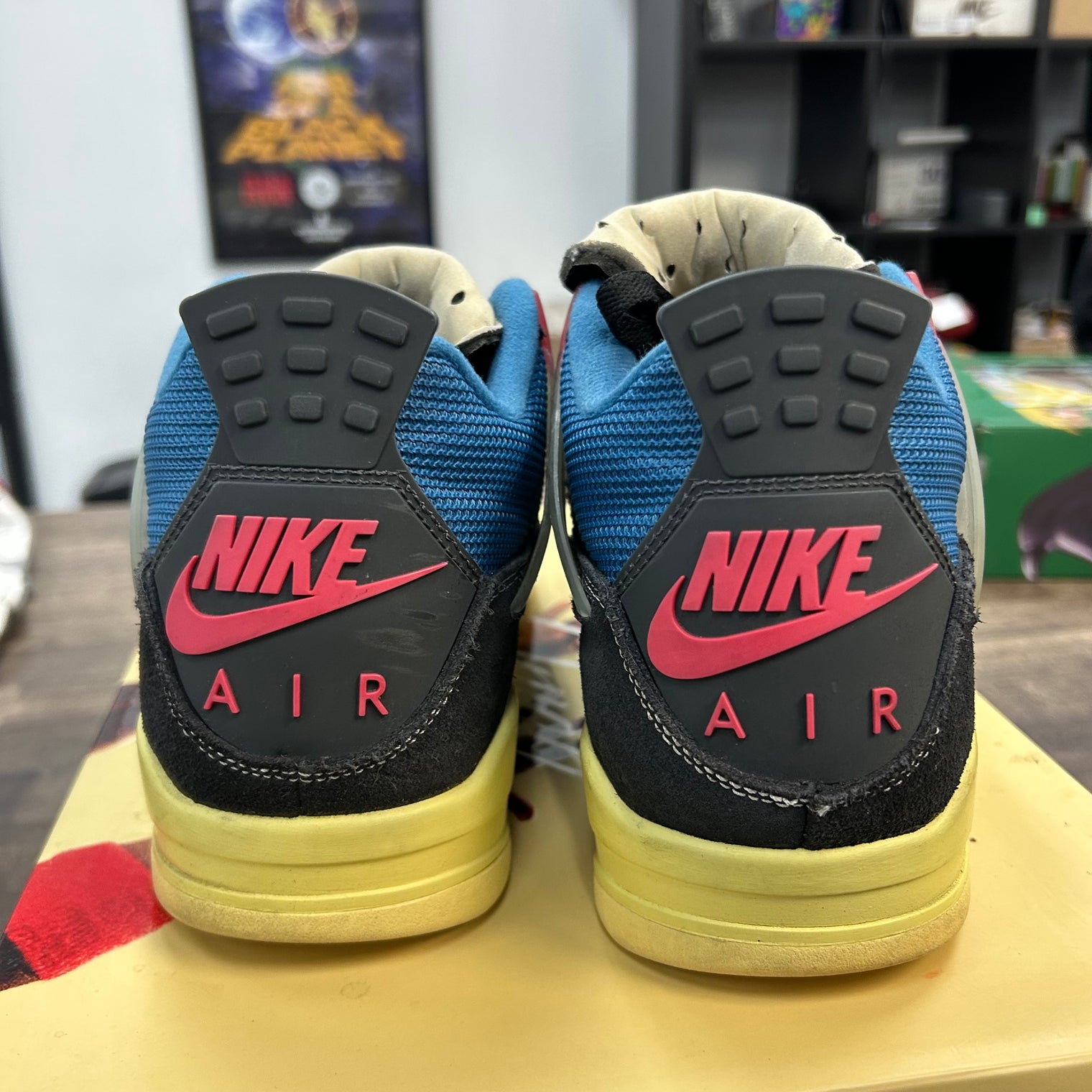 Union Off Noir Jordan 4 Retro (USED)