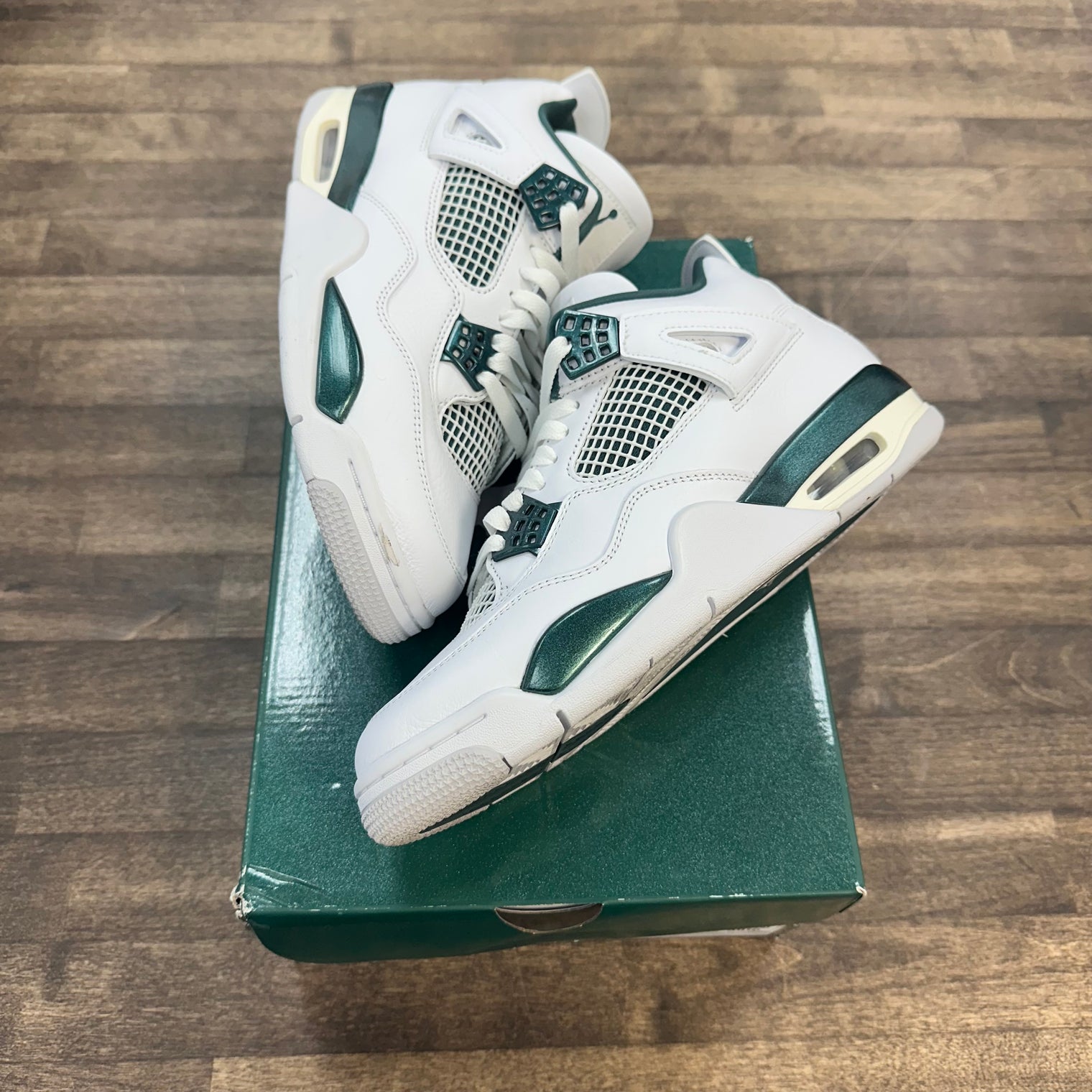 Oxidized Green Jordan 4 Retro (USED)