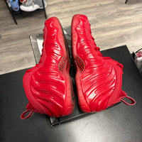 Red October Nike Air Foamposite (USED)