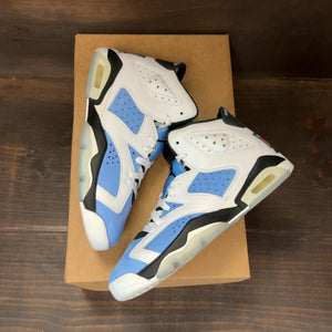 Jordan 6 Retro UNC White (GS) Size 5.5Y (Pre-Owned) - Image 2