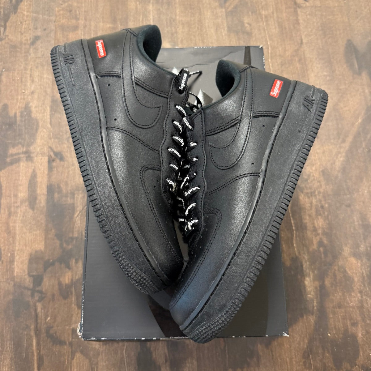 Nike Air Force 1 Low Supreme Black - Image 1