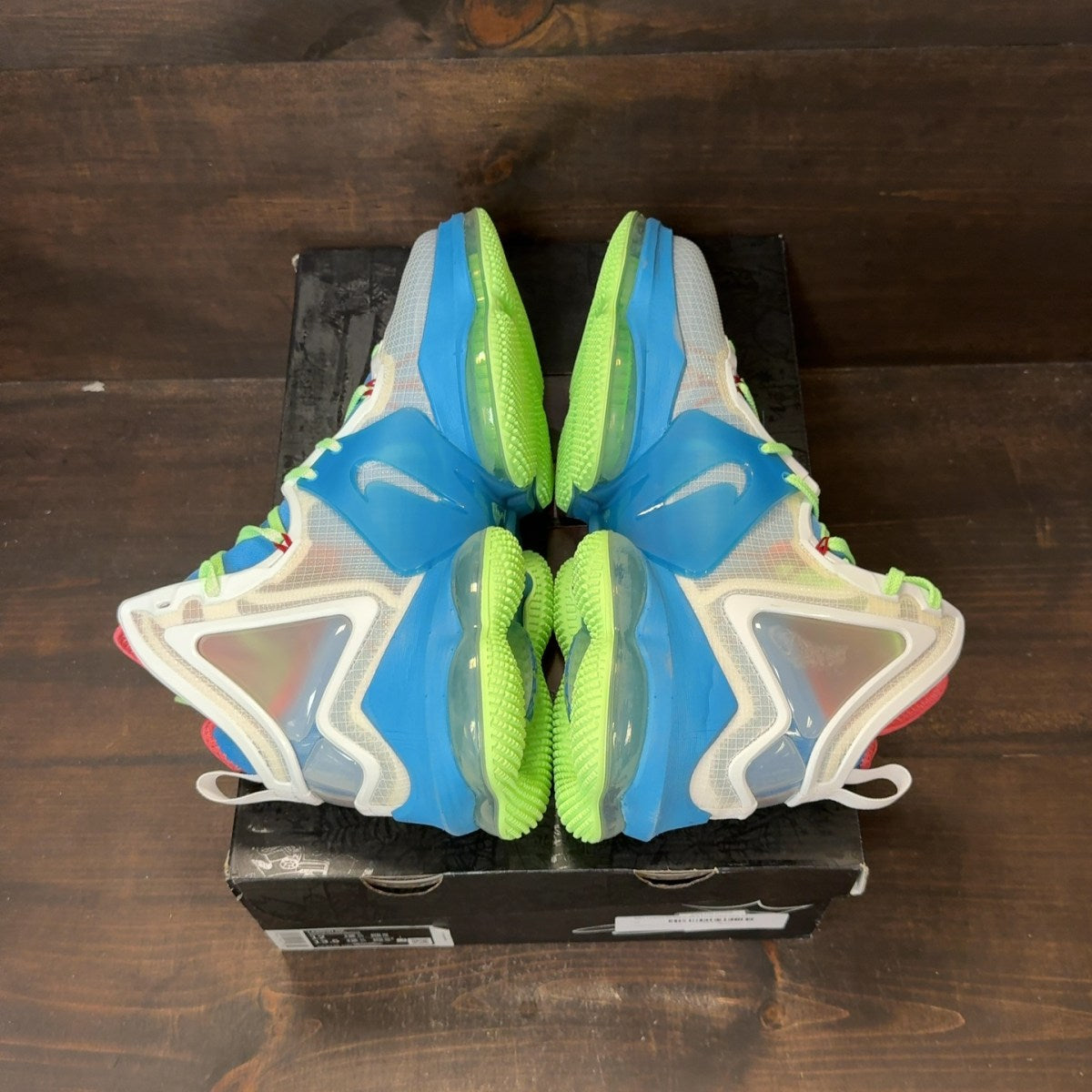 Nike LeBron 19 Dutch Blue Lime Glow - Image 5