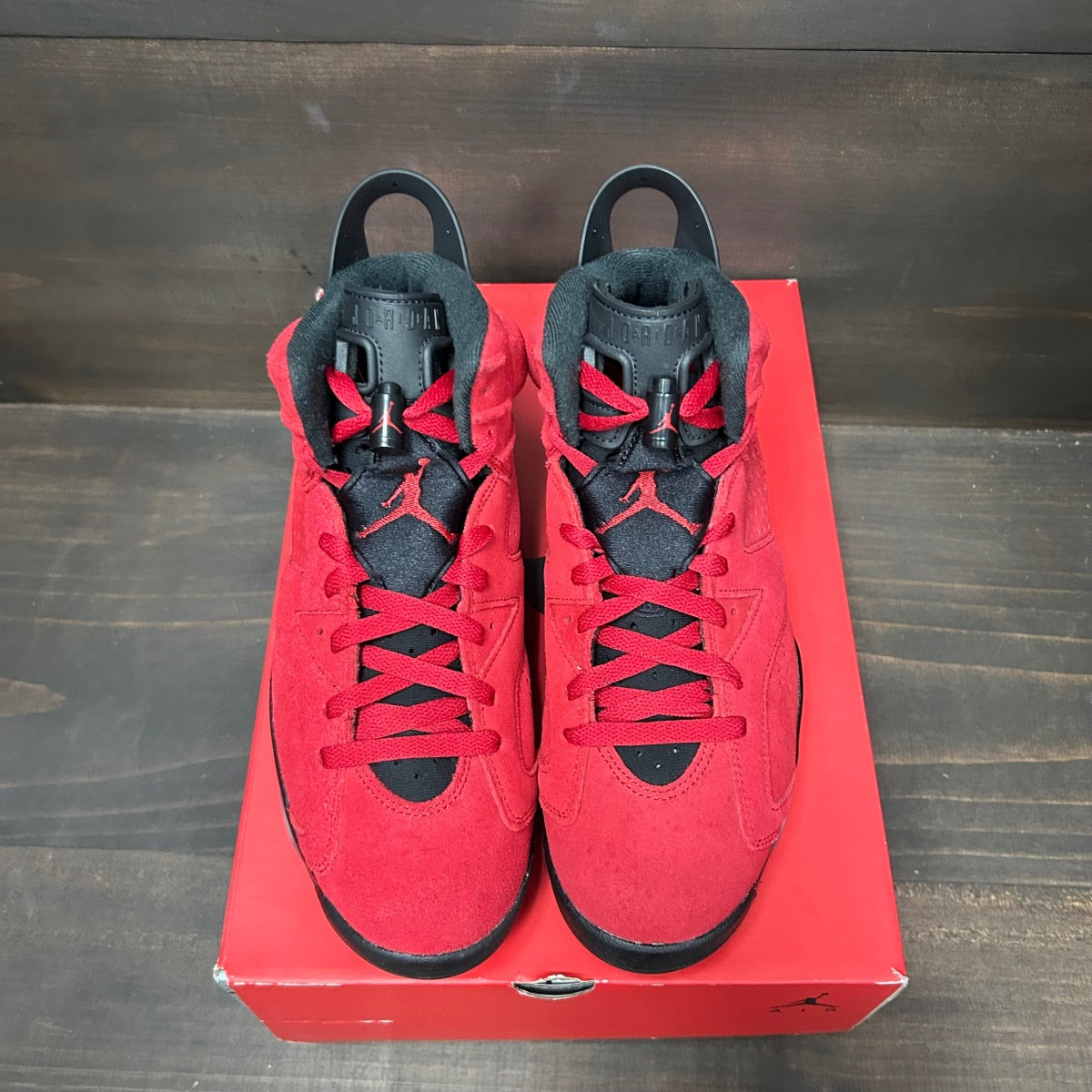 Jordan 6 Retro Toro Bravo Size 8 (Pre-Owned) - Image 3