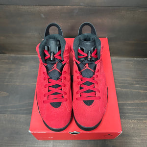 Jordan 6 Retro Toro Bravo Size 8 (Pre-Owned) - Image 3