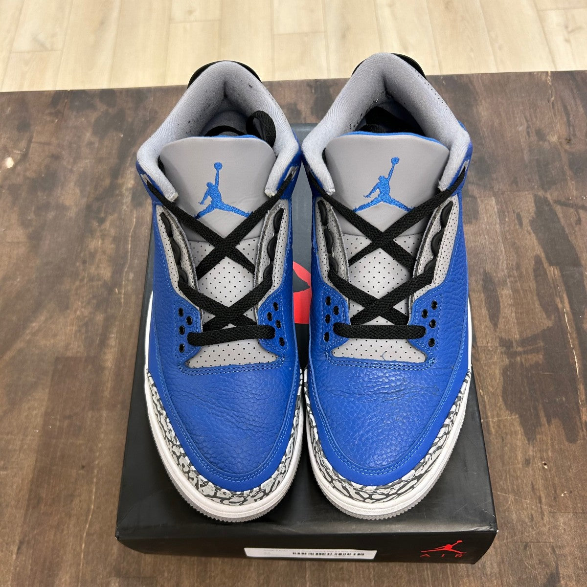 Jordan 3 Retro Varsity Royal Cement - Image 2