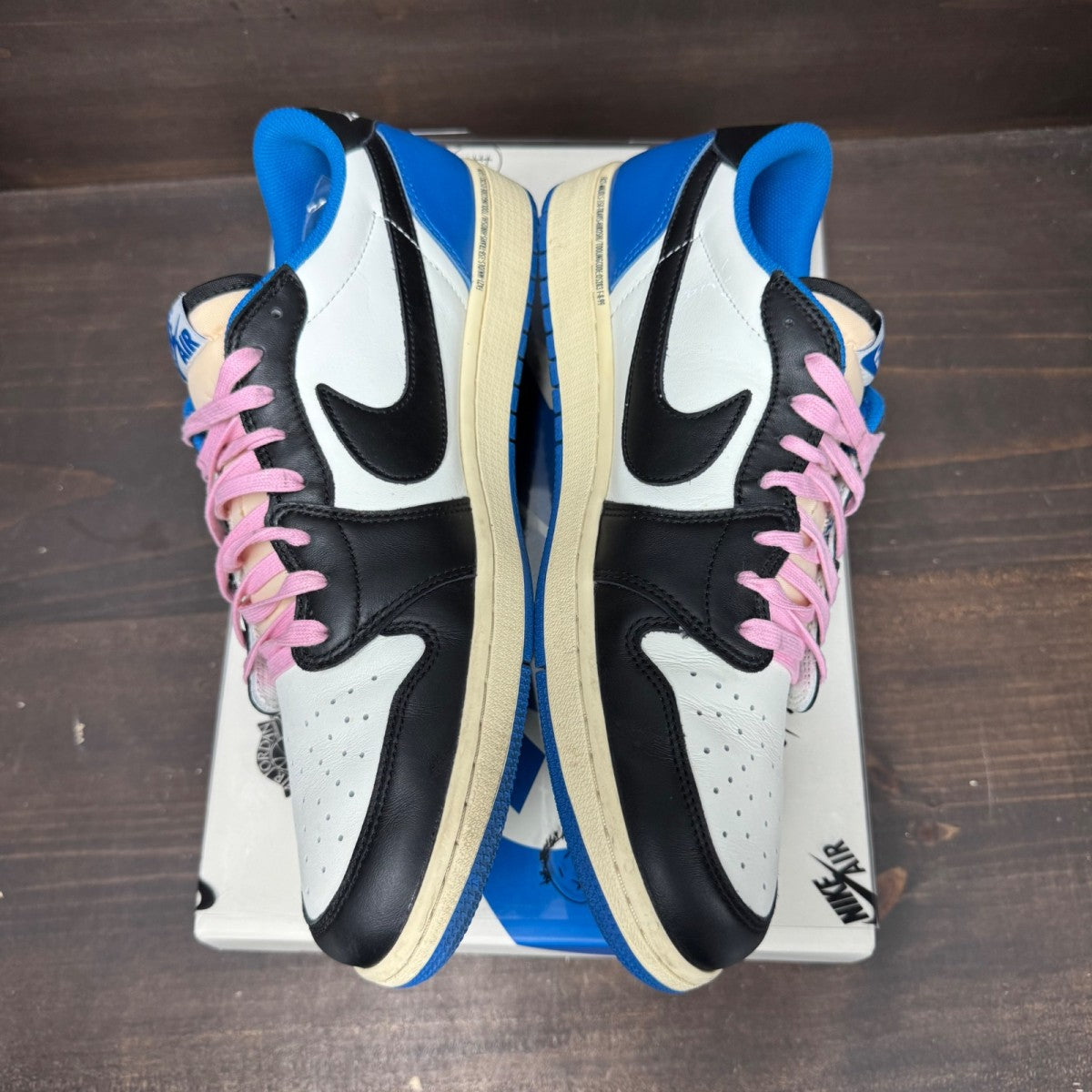 Jordan 1 Retro Low OG SP Fragment x Travis Scott Size 13 (Pre-Owned) - Image 4