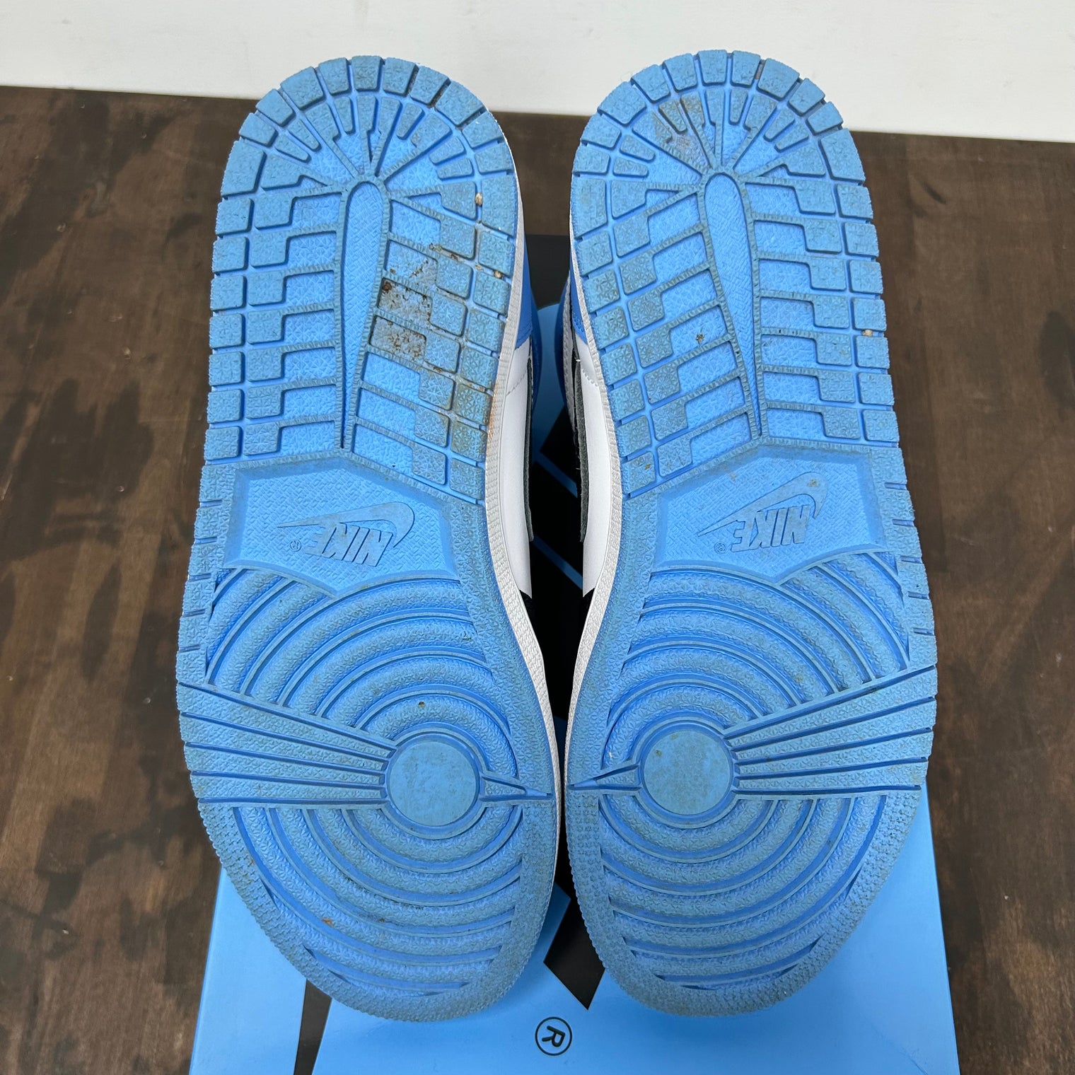 UNC Toe Jordan 1 High Retro (USED)