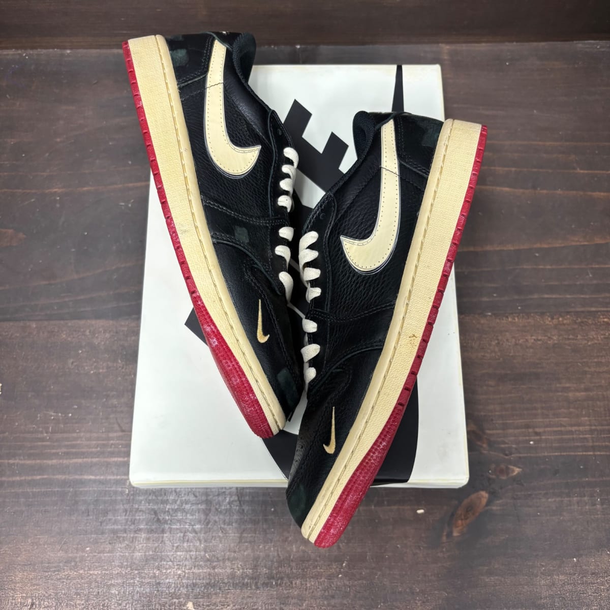 Jordan 1 Retro Low OG Nigel Sylvester Better With Time Size 9 (Pre-Owned) - back