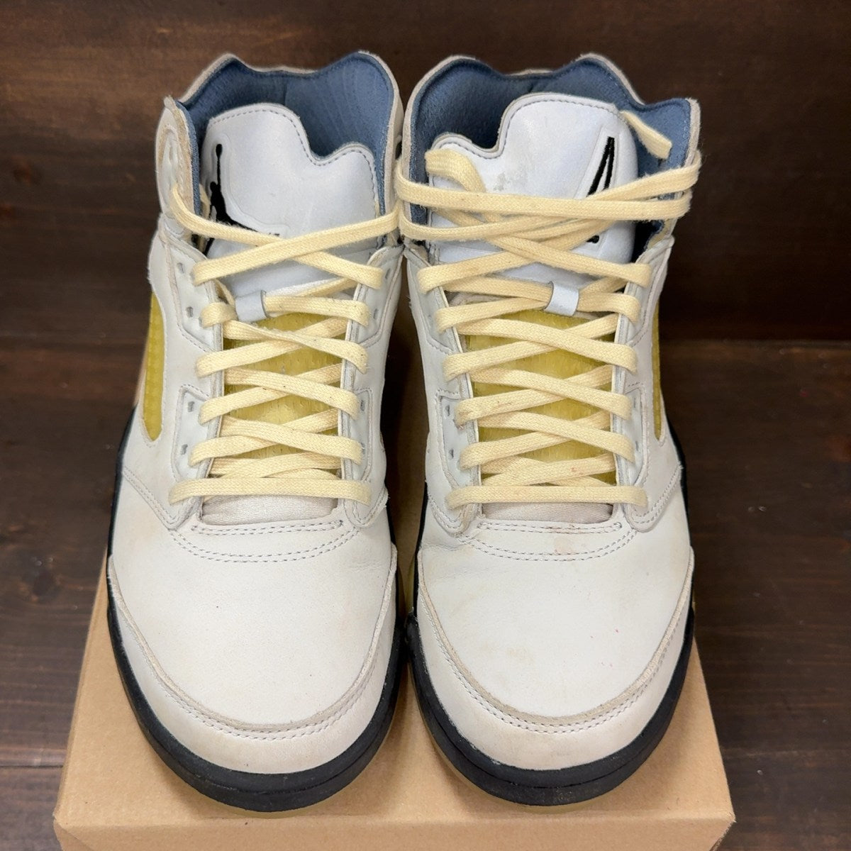 Jordan 5 Retro A Ma Maniére Dawn (Women's) Size 11W (Pre-Owned) - Image 3