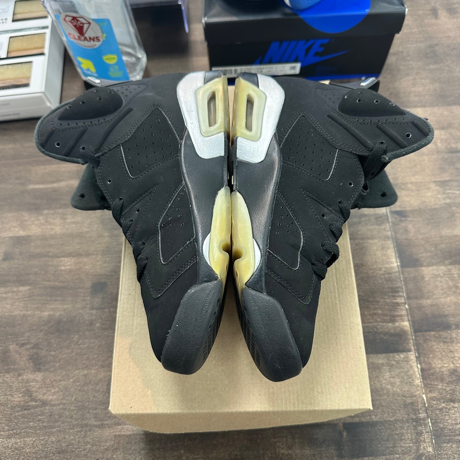 Air Jordan 6 Retro Chrome (USED, No Box)