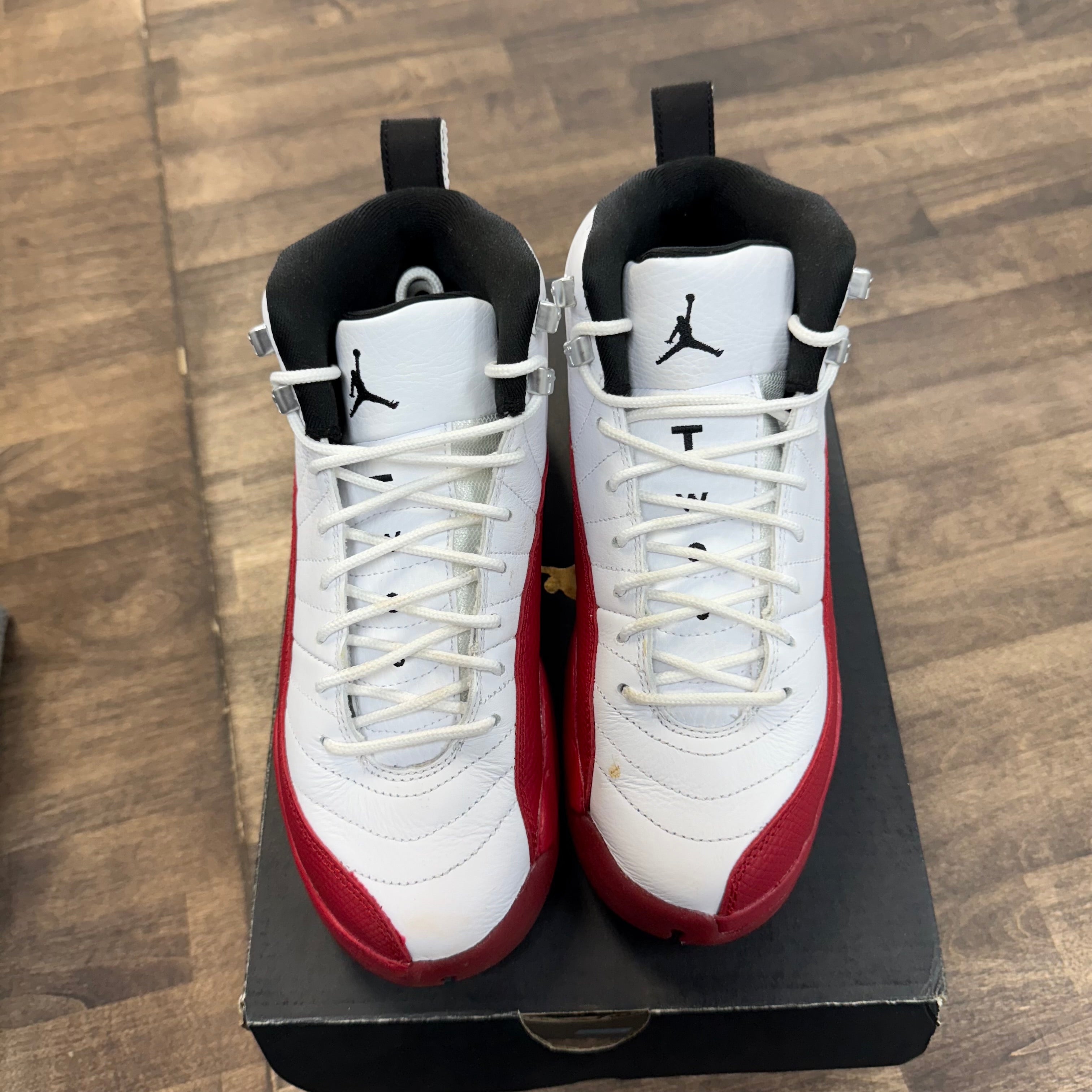 Jordan Cherry Jordan 12 (GS) (USED) Size 5Y (Pre-Owned) - Image 2