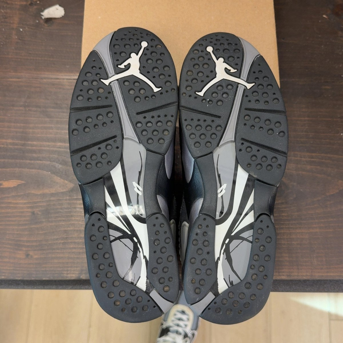 Jordan 8 Retro Winterized Gunsmoke Size 9.5 (Pre-Owned) - Image 8