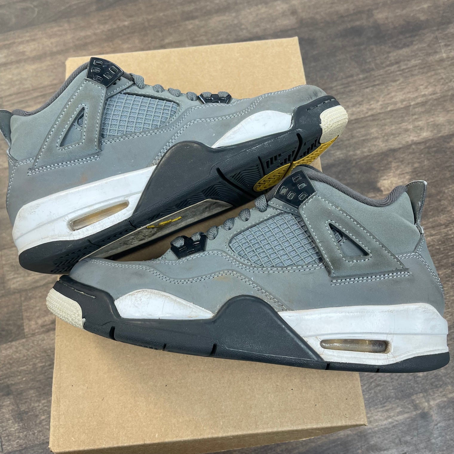 Cool Grey Jordan 4 (GS) (USED, No Box)