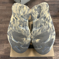 MXT Moon Grey Yeezy Foam RNNR (USED, Replacement Box)